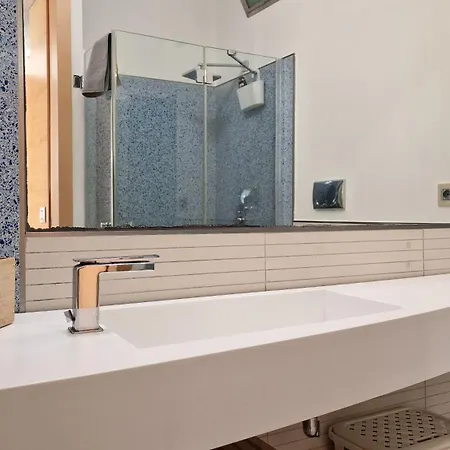 Con Vista Mare Da 4 Posti E Wifi Apartmán