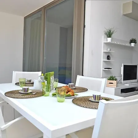 Con Vista Mare Da 4 Posti E Wifi Apartment *