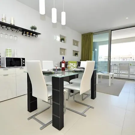 Apartment Con Vista Mare Da 4 Posti E Wifi