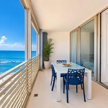 Con Vista Mare Da 4 Posti E Wifi Lägenhet